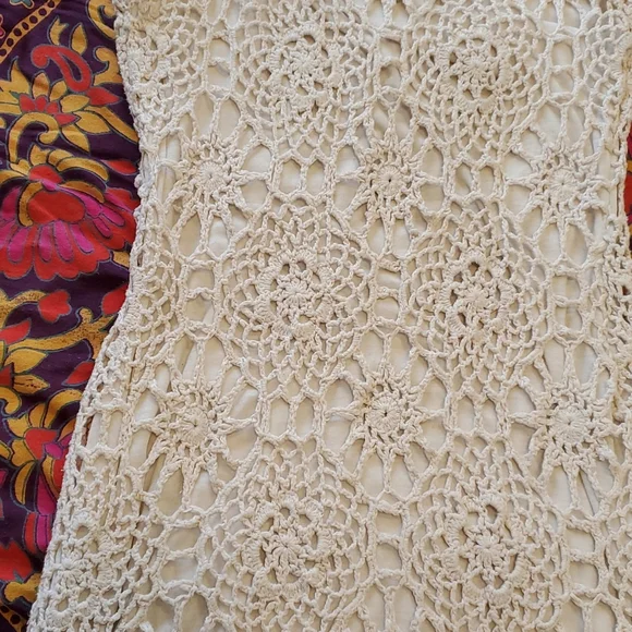 Vintage 70s one of a kind crochet dress - Picture 3 of 16